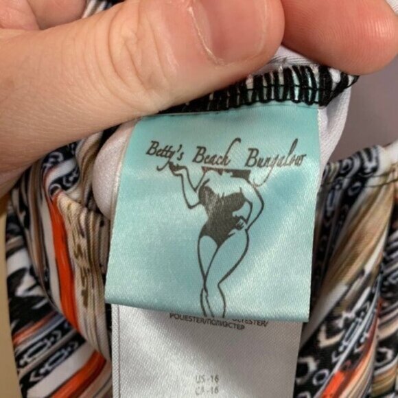 Betty's Beach Bungalow Striped One Piece Swimsuit V Neck Ruched Tummy Control 16 - Picture 8 of 9